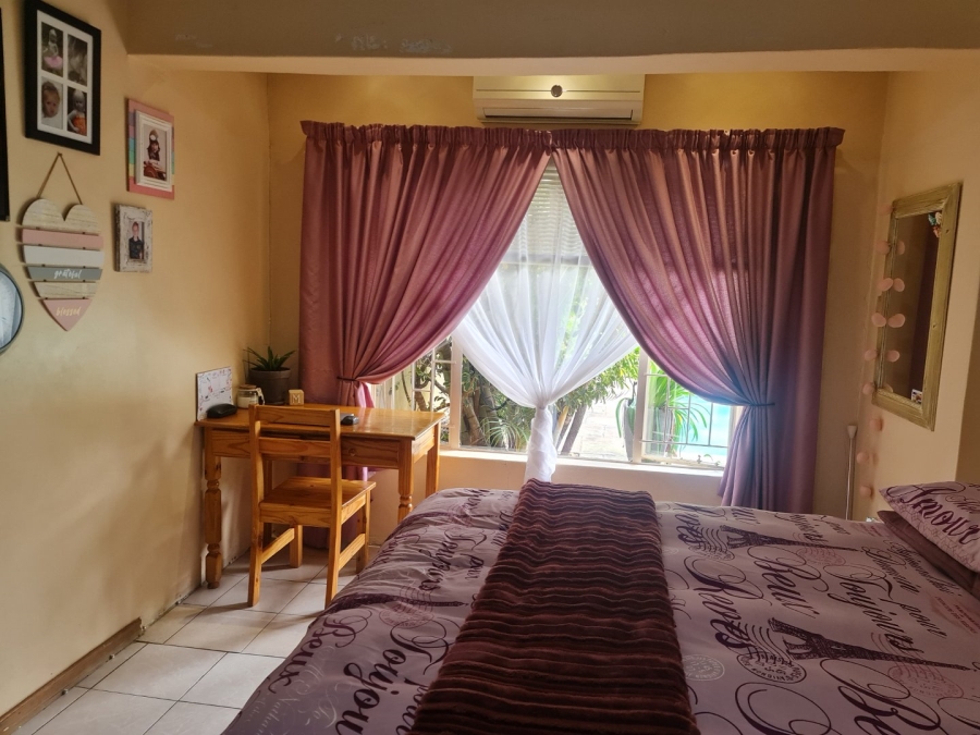 3 Bedroom Property for Sale in Rustenburg Central North West